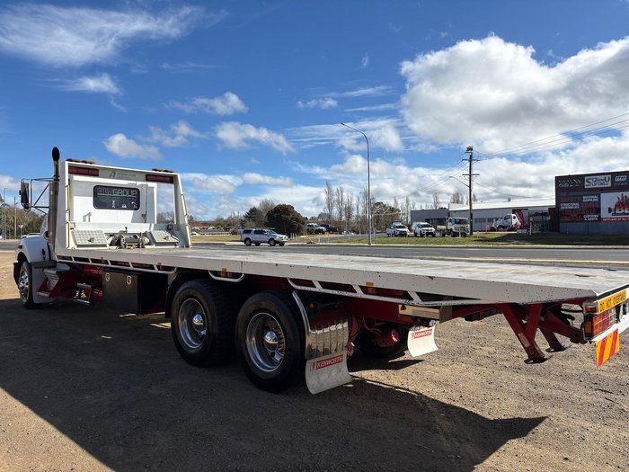 2010 Kenworth T358 Tilt Tray