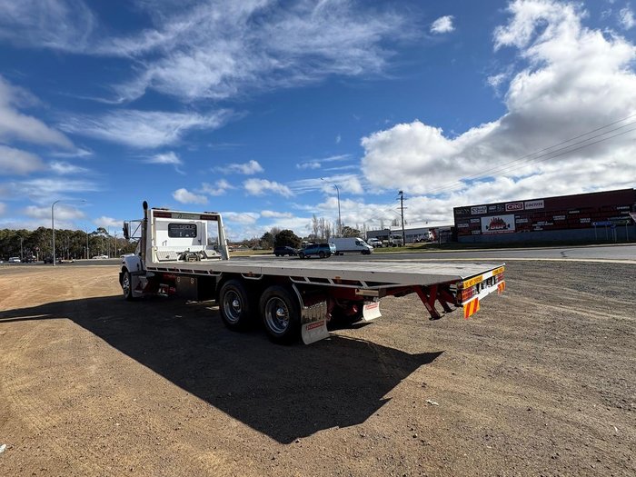 2010 Kenworth T358 Tilt Tray