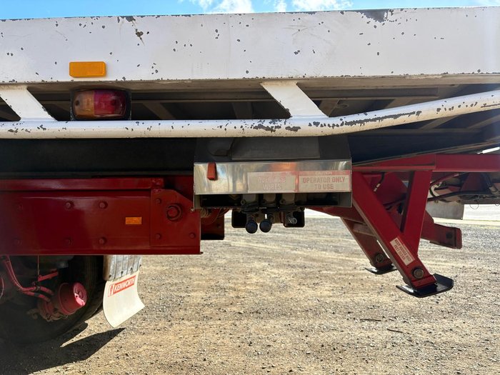 2010 Kenworth T358 Tilt Tray