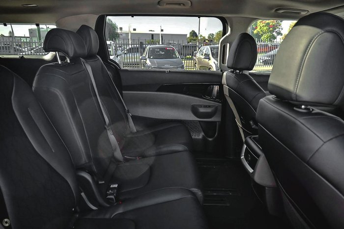 2026 Kia Carnival GT-Line