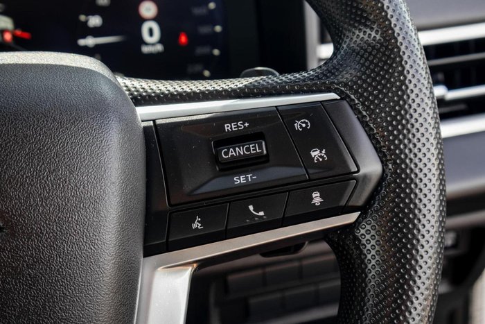 2025 Mitsubishi Outlander ES
