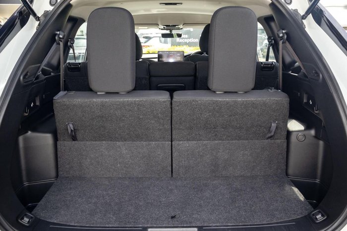 2025 Mitsubishi Outlander ES