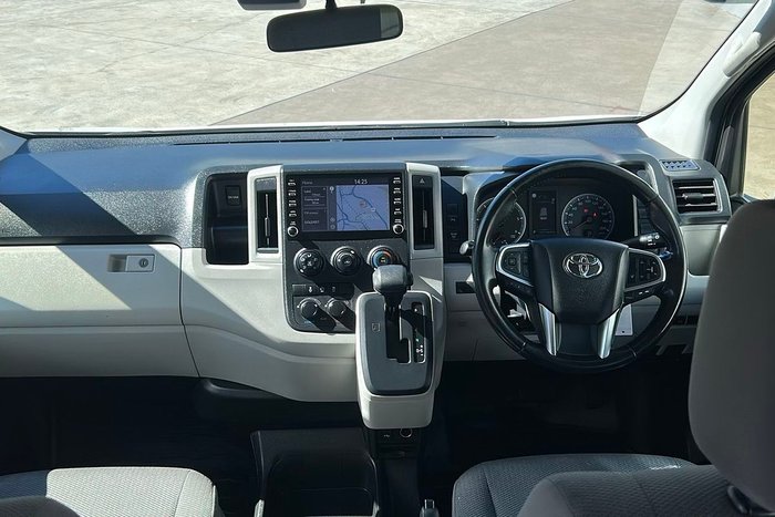 2020 Toyota Hiace Commuter