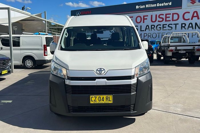 2020 Toyota Hiace Commuter