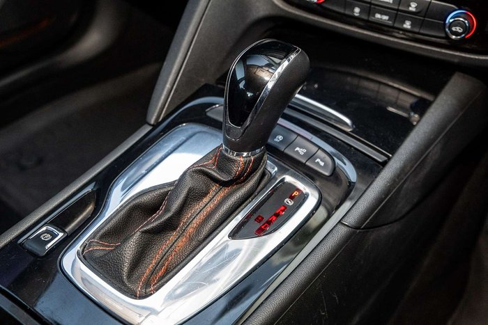 2020 Holden Commodore RS