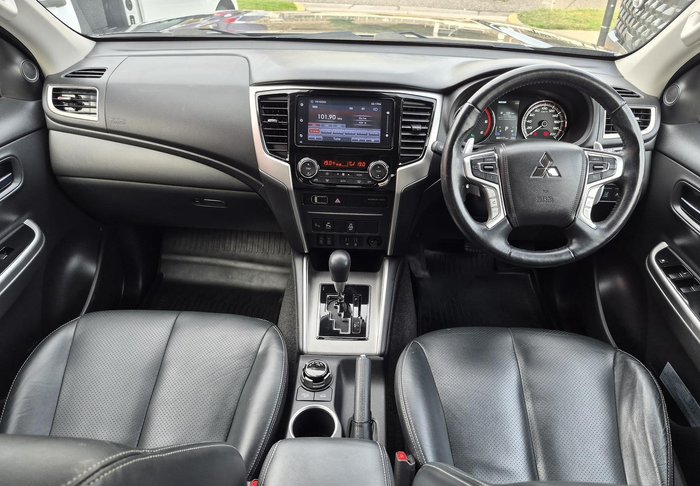 2022 Mitsubishi Triton GSR