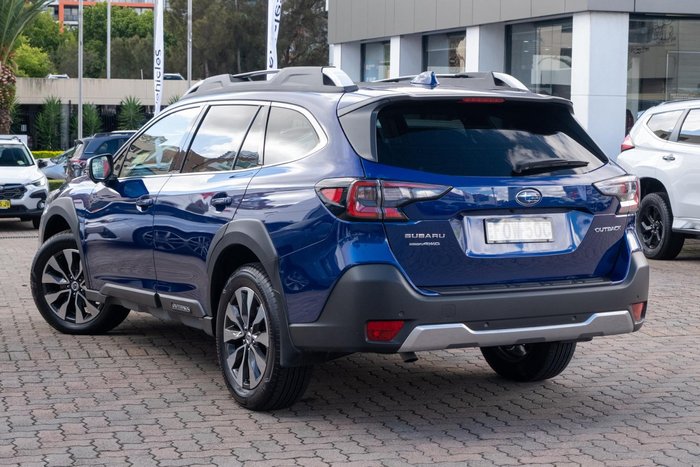 2025 Subaru Outback AWD Touring