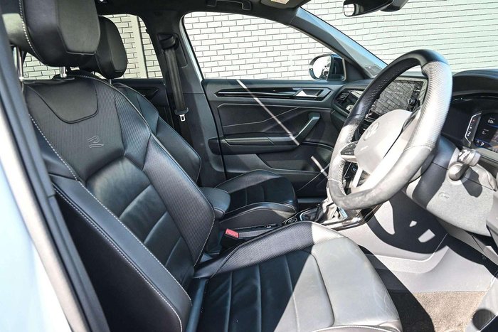 2022 Volkswagen T-Roc 140TSI R-Line