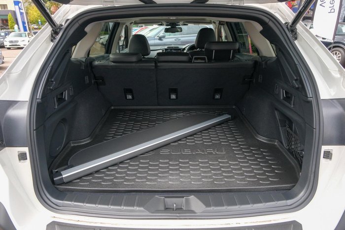 2025 Subaru Outback AWD Touring