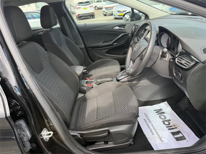 2018 HOLDEN ASTRA RS