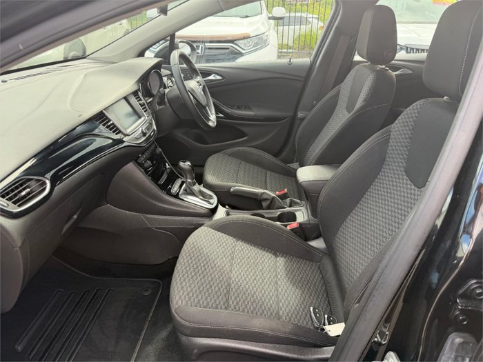 2018 HOLDEN ASTRA RS