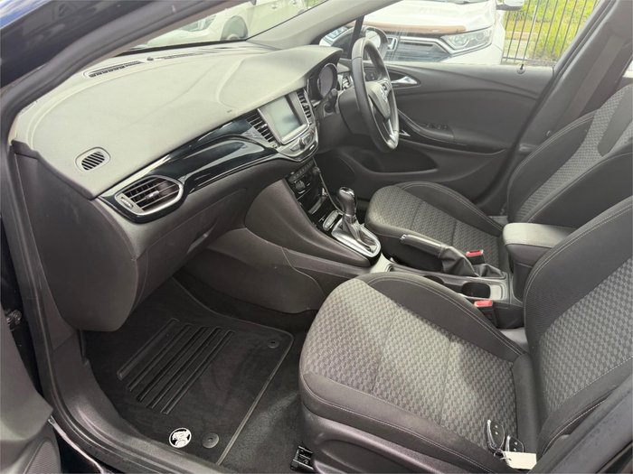 2018 HOLDEN ASTRA RS