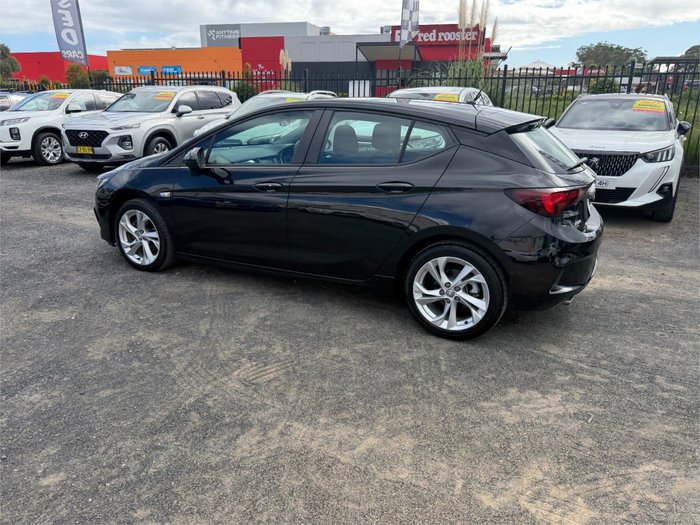 2018 HOLDEN ASTRA RS