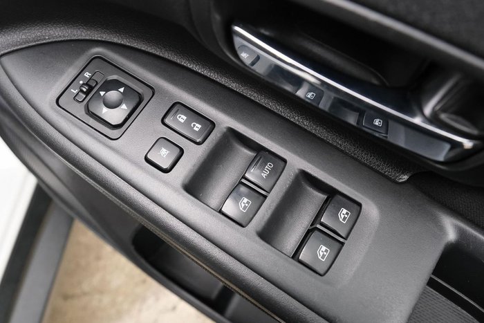 2017 Mitsubishi Outlander ES