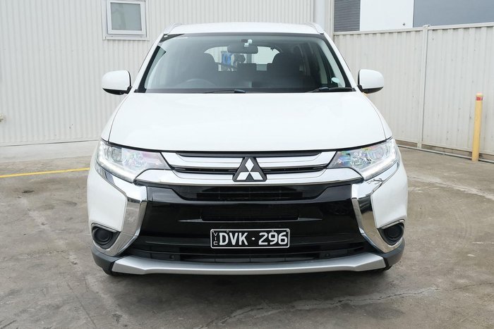 2017 Mitsubishi Outlander ES