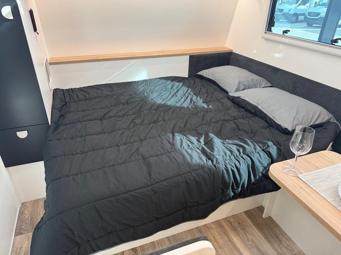 2026 Traveller Destination Track 15 Ensuite My26