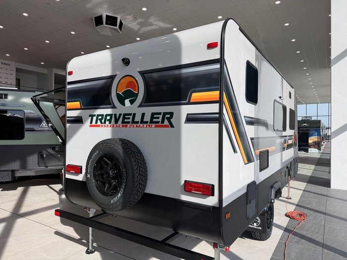 2026 Traveller Destination Track 15 Ensuite My26
