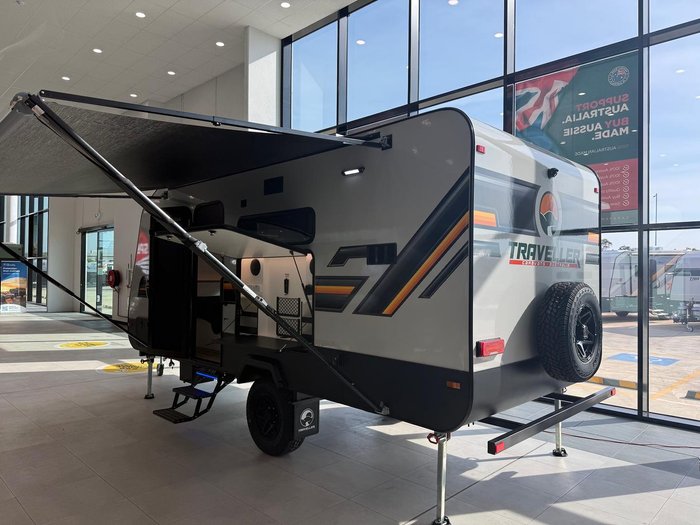 2026 Traveller Destination Track 15 Ensuite My26