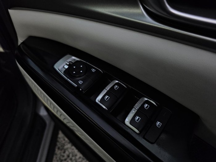 2021 Kia Carnival S