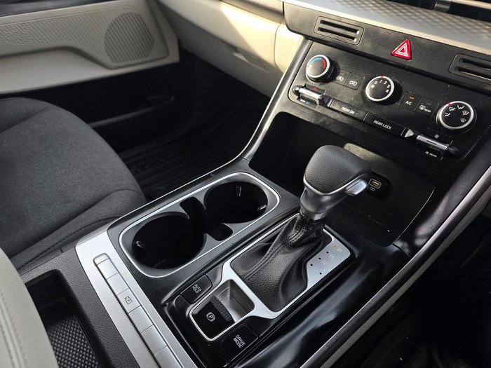 2021 Kia Carnival S