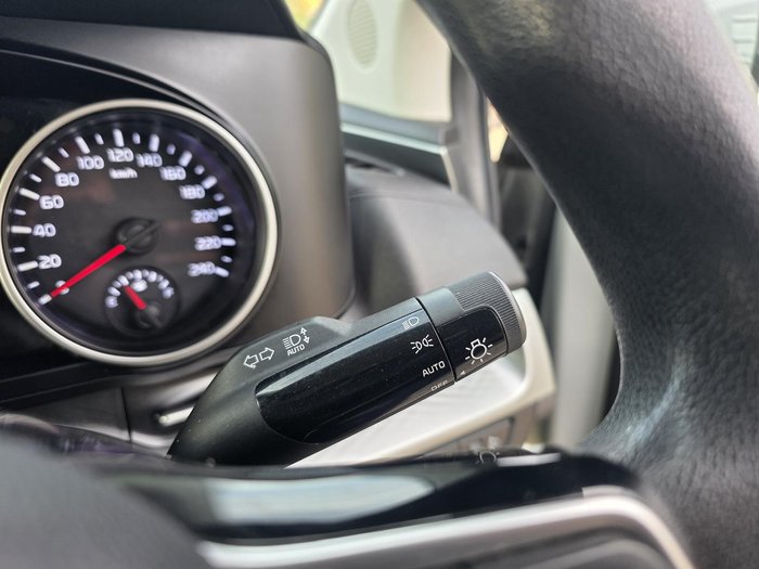 2021 Kia Carnival S