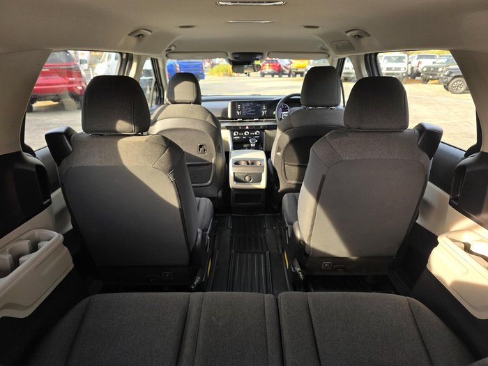 2021 Kia Carnival S