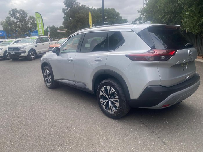 2025 Nissan X-TRAIL ST-L