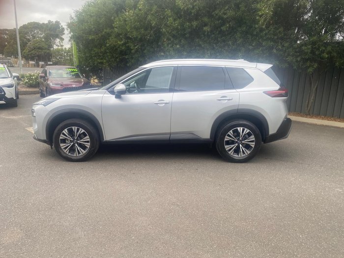 2025 Nissan X-TRAIL ST-L