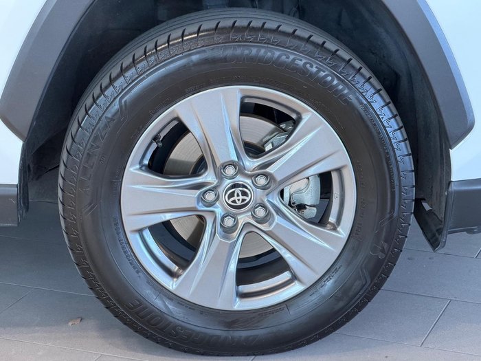 2024 Toyota RAV4 GX