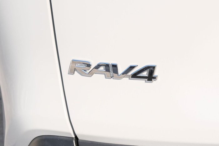 2025 Toyota RAV4 GXL