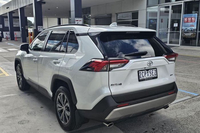 2025 Toyota RAV4 GXL