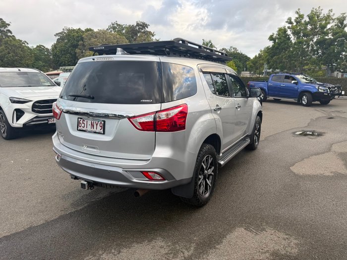 2021 Isuzu MU-X LS-U