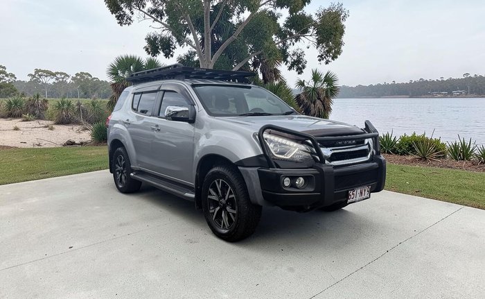 2021 Isuzu MU-X LS-U