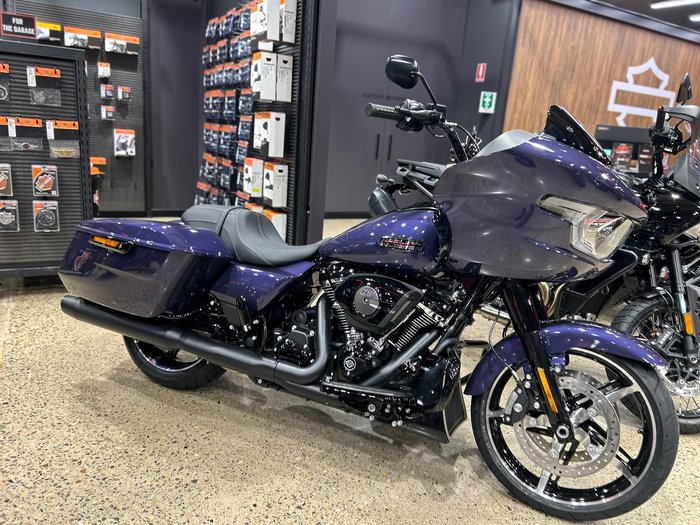 Harley-Davidson Road Glide 117 (FLTRX) Touring