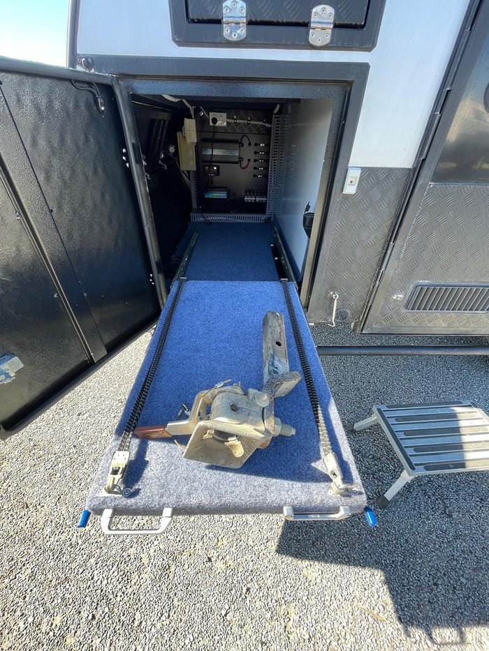 2017 Eagle Caravans Warrior 12'