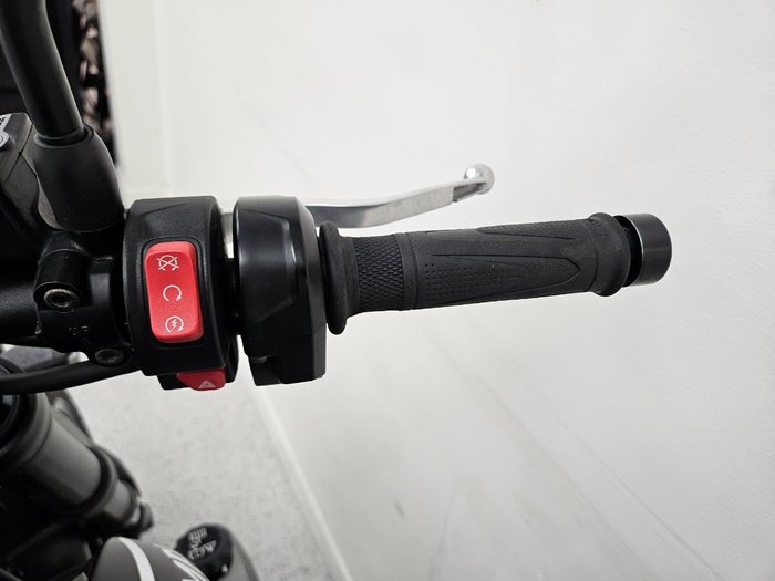 2023 Triumph TRIDENT 660 Black