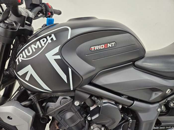 2023 Triumph TRIDENT 660 Black