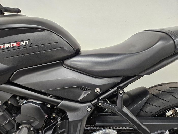 2023 Triumph TRIDENT 660 Black