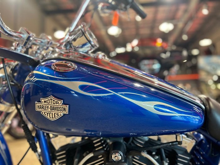 2009 Harley-Davidson Rocker C 96 (FXCWC) Softail Blue