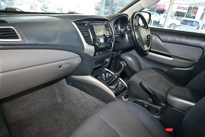 2015 Mitsubishi Triton GLS