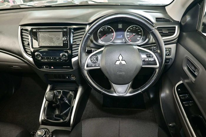 2015 Mitsubishi Triton GLS