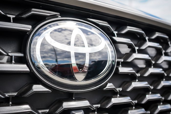 2025 Toyota Corolla Cross Hybrid GXL