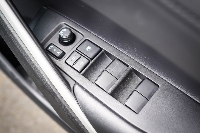 2025 Toyota Corolla Cross Hybrid GXL