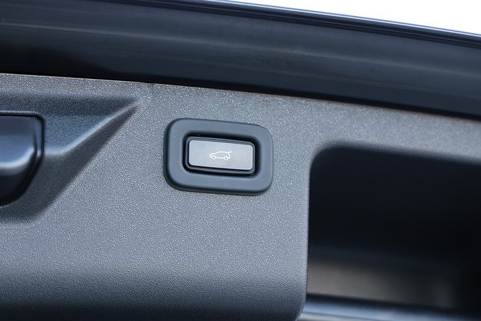 2022 LAND ROVER DISCOVERY SPORT P250 R-DYNAMIC HSE (183kW)