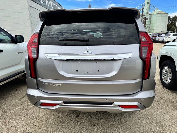 2024 MITSUBISHI Pajero Sport GLS