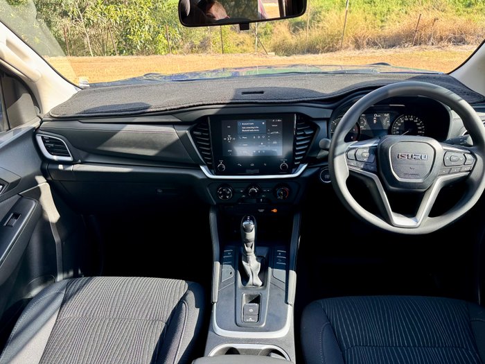 2025 ISUZU MU-X LS-M