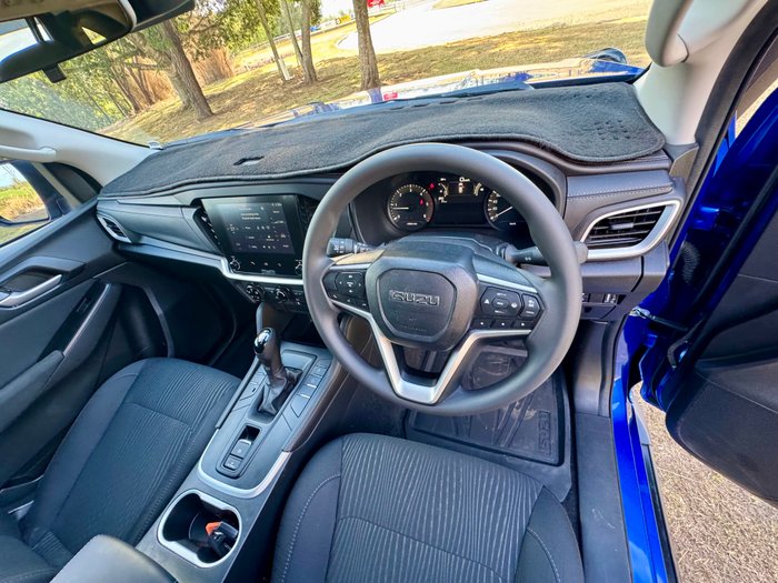 2025 ISUZU MU-X LS-M