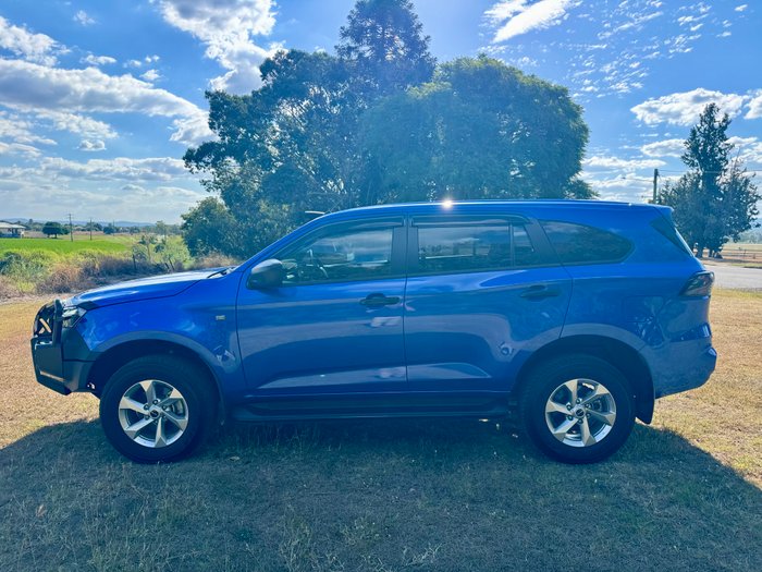 2025 ISUZU MU-X LS-M