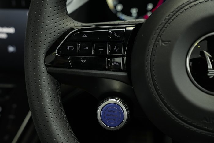 2025 Maserati Grecale MODENA 330HP HYBRID BIANCO ASTRO