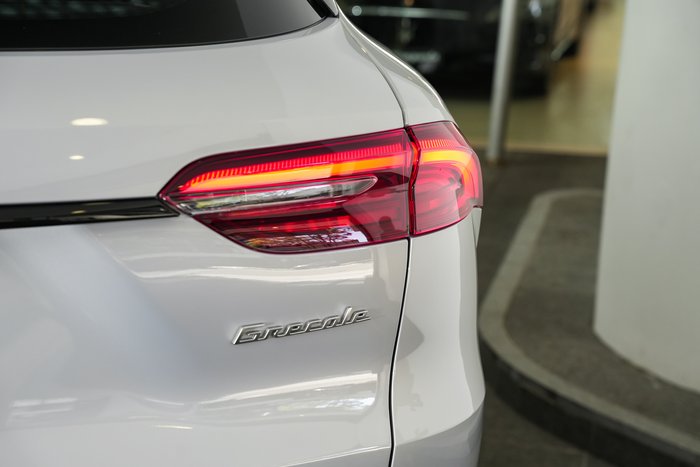 2025 Maserati Grecale MODENA 330HP HYBRID BIANCO ASTRO